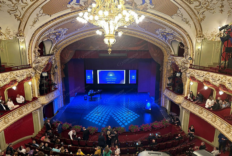 C-Beetle P2.97 stage screen for theater in Romania